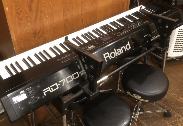 Roland RD-700SX