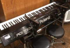 Rolandの楽器・機材 Roland RD-700SX