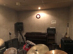 東京の音楽情報 千歳烏山 studio09(ゼロナイン) Ast